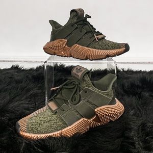Adidas Prophere running shoe